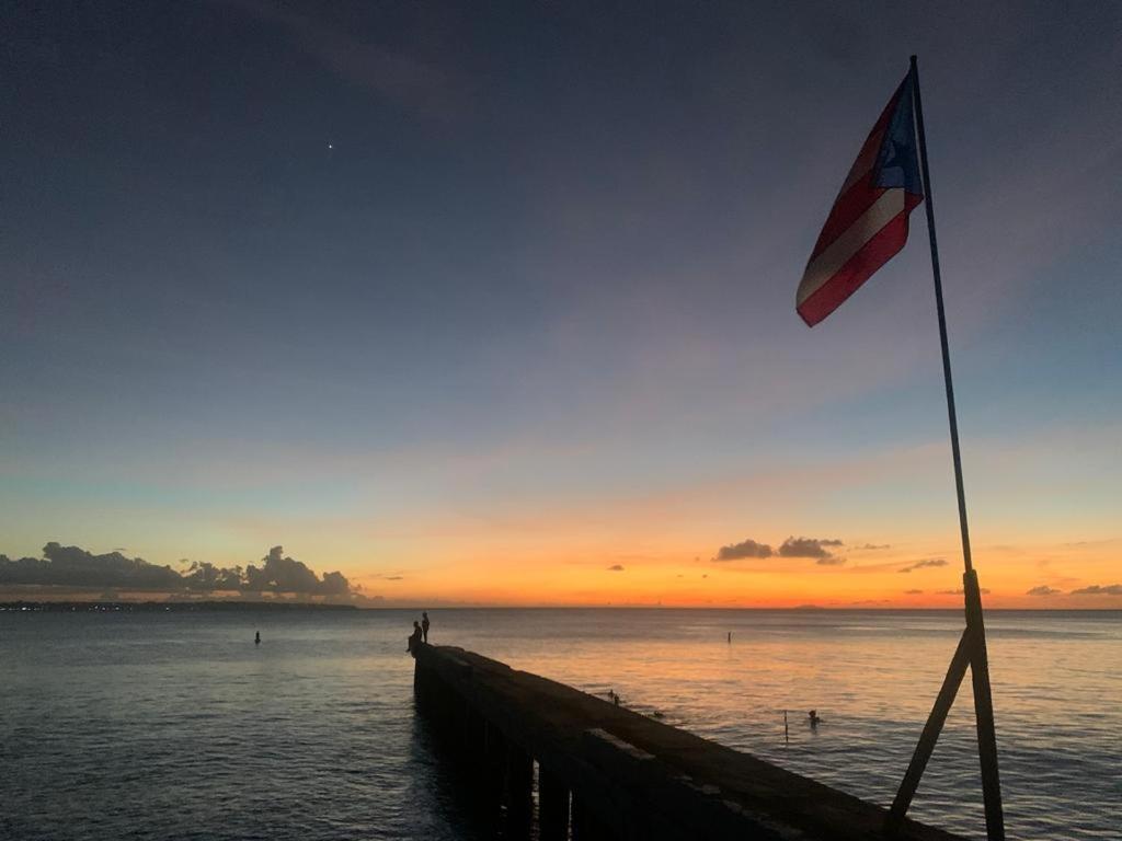 Aguadilla Sunrise Apt With Ac Wifi 8 Minute Walk From Crashboat Beach Bagian luar foto